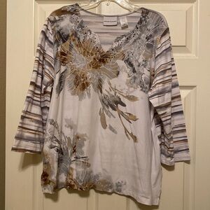 Alfred Dunner 3/4 sleeve size large top